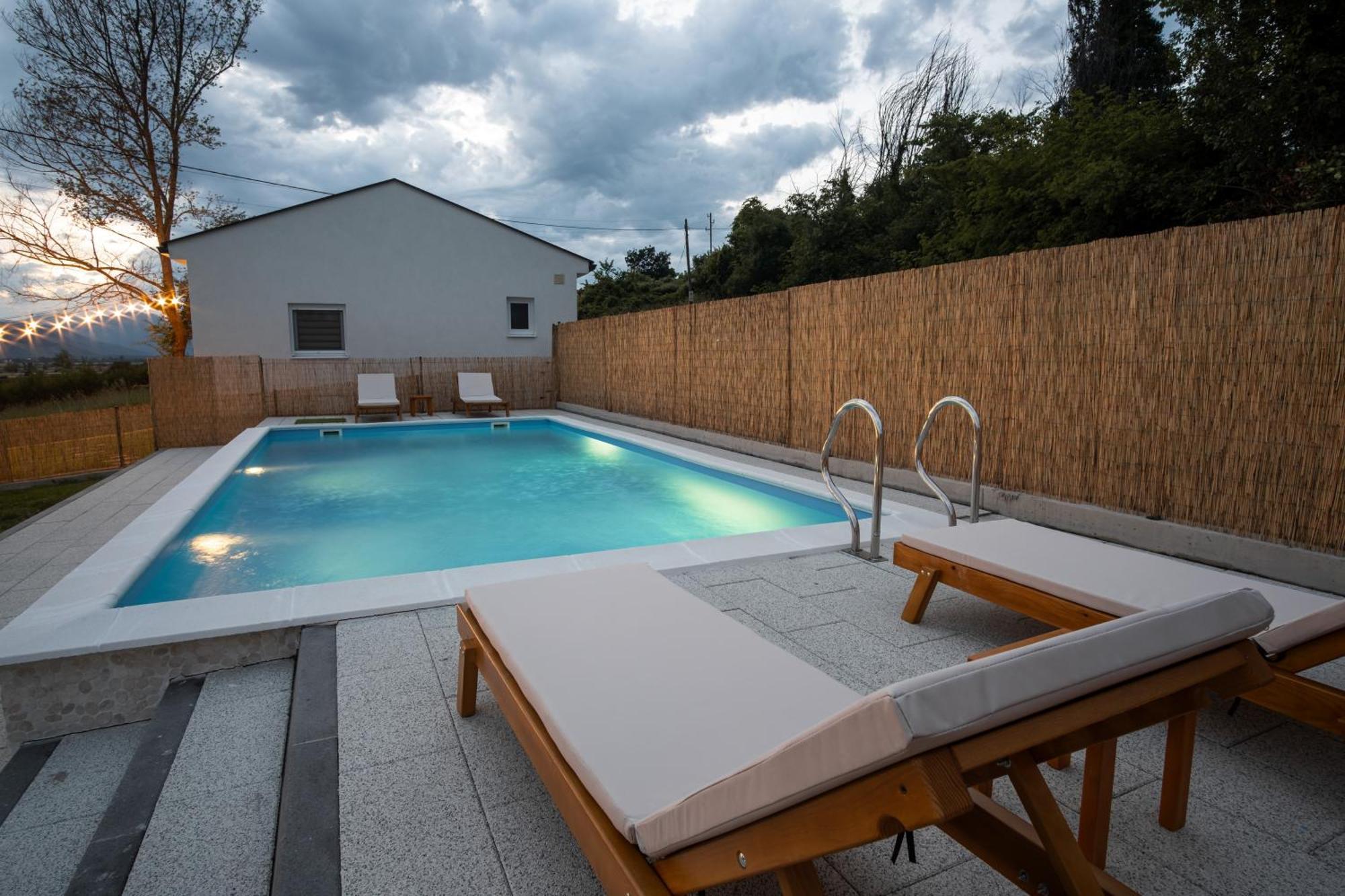 Natura Apartmani Ljubuški Exterior foto